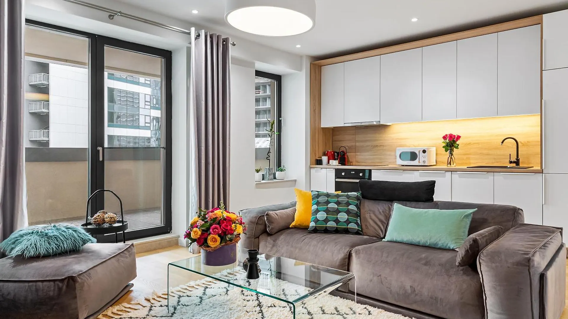 Aviation Tower Luxury Apartments Bükreş
